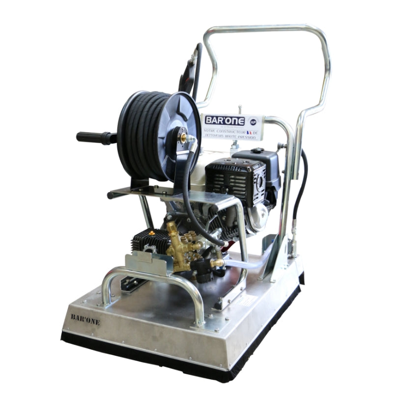 Laveuse de sols inox BAR'ONE HP - vue d'ensemble avec enrouleur